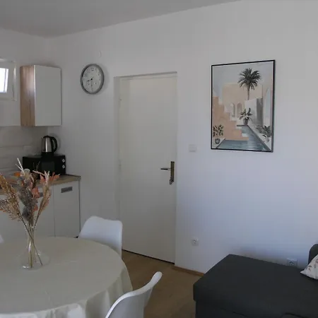 Big - Free Parking Apartment Vodice